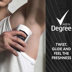 Lăn khử mùi Degree Men Ultraclear Black + White 76g – chống ố