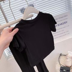 Bộ Quần Áo Tay Ngắn Cho Bé Gái - Quần Dài Loe Xẻ Tà Hoạ Tiết Trái Tim Chất Liệu Cotton Thoáng Khí, Dành Cho Trẻ Từ 1-9 Tuổi