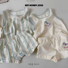 Bộ Đồ Lót Dễ Thương Cho Bé Gái - Cotton Mềm Mại, An Toàn - Thiết Kế Xinh Xắn Dành Cho Mùa Hè - Quần và Áo Ba Lỗ Tiện Lợi