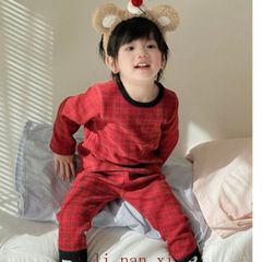 Bộ Đồ Ngủ Lót Lông Ấm Áp Màu Đỏ Giáng Sinh Cho Bé - Thời Trang Thu Đông Dễ Thương Cho Bé Trai Gái 2025