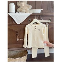 Bộ Quần Áo Dài Tay Len Tăm 2 Cúc Cao Cấp Hàn Quốc - Thời Trang Thu Đông Cho Bé Trai & Bé Gái Mới Nhất 2025