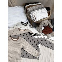 Bộ Đồ Ngủ Dài Tay Lót Nhung Siêu Ấm Hàn Quốc Cho Bé Trai/Gái - Hoạ Tiết Sang Trọng Thời Trang Thu Đông 2024
