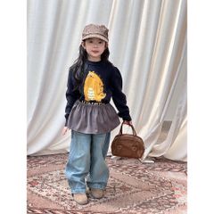 Áo Len Dệt Kim Cổ Tròn Cho Bé Ambbkids 2025 - Hoạt Hình Dễ Thương, Chống Xù, Co Dãn Mềm Mại Phong Cách Thu Đông Phương Tây