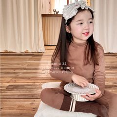Bộ Đồ Ngủ Dài Tay Cổ Nhún 2 Tầng Cho Bé Gái - Thời Trang Thu Đông Cao Cấp 2024, Mẫu Hàn Quốc Dễ Thương