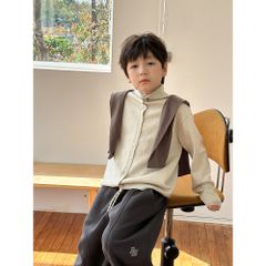 Áo Khoác Len Cardigan Có Ve Áo Cho Bé Trai - Phong Cách Thu Đông Hàn Quốc, Mềm Mại Co Dãn, Size 90-150