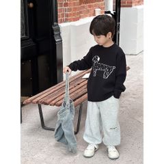 Áo Len Lông Cừu Thêu Hoạt Hình Dáng Rộng Cho Bé - Thời Trang Thu Đông Hàn Quốc Cho Bé Trai, Bé Gái Ambbkids 2024