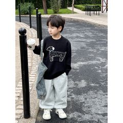Áo Len Lông Cừu Thêu Hoạt Hình Dáng Rộng Cho Bé - Thời Trang Thu Đông Hàn Quốc Cho Bé Trai, Bé Gái Ambbkids 2024