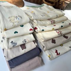 Bộ Đồ Dài Tay Thu Đông Hàn Quốc Cho Bé Trai Gái - Bộ Quần Áo Mặc Nhà Đi Học, Chất Cotton Dày Dạn, Ấm Áp Mùa Lạnh