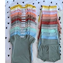 Bộ Cộc Thun Lạnh Minky Mom Cao Cấp - 16 Màu Ngọt Ngào, Thoáng Mát Cho Bé - Quần Chip Nằm Điều Hòa Thời Trang Trẻ Em