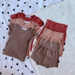 Bộ Cộc Thun Lạnh Minky Mom Cao Cấp - 16 Màu Ngọt Ngào, Thoáng Mát Cho Bé - Quần Chip Nằm Điều Hòa Thời Trang Trẻ Em