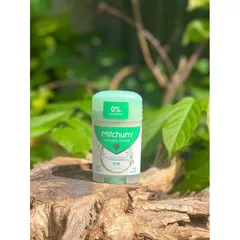 Lăn khử mùi Mitchum Natural Power 40g - Khả năng hấp thụ ẩm suốt 24 giờ, 96% thành phần tự nhiên, không nhôm, thuần chay, an toàn cho da