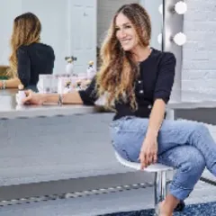 Nước hoa nữ Sarah Jessica Parker Lovely Lights Eau de Parfum 30ml - Hương thơm quyến rũ, chính hãng, món quà hoàn hảo cho phái đẹp