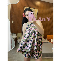 Đồ Bộ Nữ Mặc Nhà Kiểu Yếm Họa Tiết Hoa Tulip Vải Tole Mềm Mại Thời Trang Tết 2026 - Dễ Chịu, Thoáng Mát, Sống Động