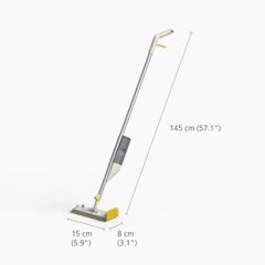 Cây Lau Nhà Phun Sương Joseph Joseph 65004 Cleantech Trắng - Đầu Xoay Đa Năng và Miếng Lau Microfiber Dễ Dàng Giặt Máy