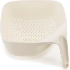 Rổ đựng đồ có tay cầm Joseph Joseph 40092 - Thiết kế tiện dụng, góc vuông dễ rót, tiết kiệm không gian và có thể rửa máy rửa chén