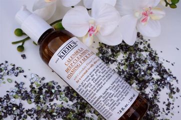 Gel Rửa Mặt Hoa Cúc Kiehl's 230ml - Sữa Rửa Mặt Dịu Da, Chăm Sóc Da Mặt Từ Thiên Nhiên, Lành Tính, Phù Hợp Với Mọi Loại Da