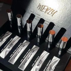 Son Merzy Mellow Tint CM5 – Đỏ Nâu Chất Lỏng Mịn Lì Dưỡng Ẩm - Son Môi Thời Trang Dành Cho Fan Của Merzy