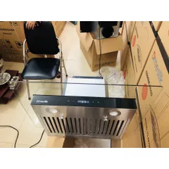 Máy Hút mùi kính thẳng  D'mestik  ML2270 DMK với kiểu dáng nhỏ gọn, thiết kế sang trọng, phù hợp với nhiều  không gian b