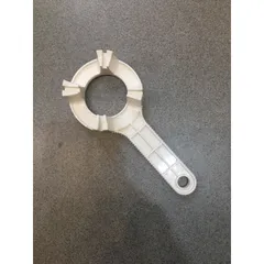 Tay Vặn Cốc Lọc Karofi 123 - Dụng Cụ Mở Cốc Chất Liệu Nhựa Cứng Cho Nhiều Dòng Máy Karofi Việt Nam