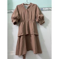đầm jm màu nâu hồng M