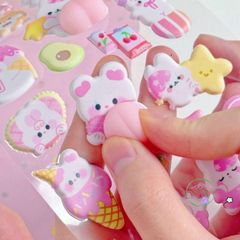 Miếng Dán Hoạt Hình Gấu Thỏ Đáng Yêu - Trang Trí Cốc Nước và Đồ Chơi Thủ Công Cho Trẻ Em, Dễ Thương và Sáng Tạo