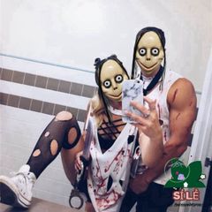 Mặt Nạ Kinh Dị Halloween Momo - Phụ Kiện Tiệc Hóa Trang Độc Đáo, Chất Liệu Nhựa Cao Cấp, Kích Thước Thích Hợp 24x17cm
