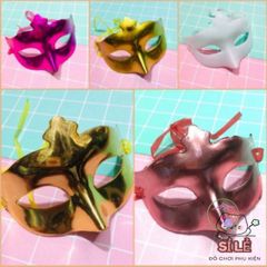 Mặt Nạ Trơn Nhọn Halloween - Phụ Kiện Tiệc Độc Đáo Màu Sắc Tươi Sáng Cho Nam Nữ, Thời Trang Hội Ngộ Sáng Tạo
