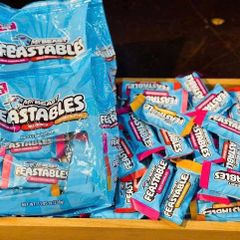 Socola MrBeast Feastables 909gr - Hỗn hợp Chocolate Sạch Với 3 Vị Tự Nhiên Ngon Nhất - Quà Tặng Hoàn Hảo Cho Giới Trẻ Mỹ