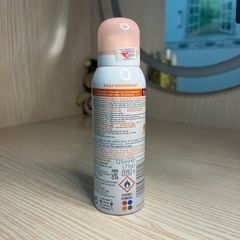 Xịt Khử Mùi Femfresh Daily Deodorant Spray 125ml - Thơm Mát, An Toàn Cho Vùng Kín, Bảo Vệ 24 Giờ, Nhập Khẩu Chính Ngạch