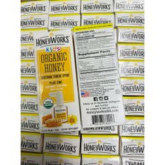 Xịt Họng Keo Ong Organic HoneyWorks Cho Bé Từ 1 Tuổi - Hỗ Trợ Giảm Ho và Kháng Khuẩn 30ml