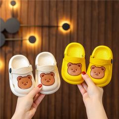 Dép Sục Cross Hình Gấu Chất Liệu Nhựa Eva Bền đẹp Cao Cấp Nhiều Màu Sắc Và Hình Dễ Thương Cho Bé Trai Bé Gái0-3 Tuổi