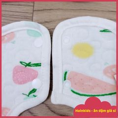 Yếm Hoa Chống Thấm Xoay 360 Độ Cho Bé - Yếm Ti Sữa Dễ Thương, Phụ Kiện Ăn Dặm An Toàn Từ 0-4 Tuổi