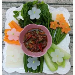 Khuôn Tạo Hình Rau Củ Inox 304 - Bộ Dụng Cụ Chế Biến Món Ăn Dặm Đáng Yêu cho Bé, Có Nắp Nhựa Chống Đau Tay