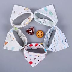 Yếm Tam Giác Dễ Thương Cho Bé - Khăn Yếm Xô 2 Lớp Có Cúc Bấm, Mềm Mại, Thấm Mồ Hôi, An Toàn Chobe, Hàng Carter