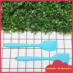 Phới Dẹt Silicon Đầu Vát - Cây Vét Bột Trộn Bột, Trét Kem Làm Bánh, An Toàn Khi Chiên Xào, Chất Liệu Chịu Nhiệt, Màu Sắc Ngẫu Nhiên