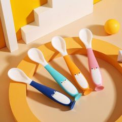 Set Thìa Nĩa Bẻ Cong An Toàn Kèm Hộp Đựng - Đồ Dùng Tập Xúc Cho Bé Từ 9 Tháng, Thiết Kế Mềm Mại và Vệ Sinh