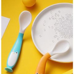 Set Thìa Nĩa Bẻ Cong An Toàn Kèm Hộp Đựng - Đồ Dùng Tập Xúc Cho Bé Từ 9 Tháng, Thiết Kế Mềm Mại và Vệ Sinh