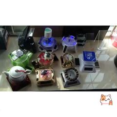 Bàn Xoay Trưng Bày Sản Phẩm Năng Lượng Mặt Trời 360 Độ - Thiết Bị Quay Video và Chụp Ảnh Thân Thiện Với Môi Trường