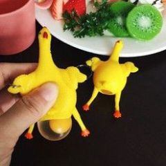 Móc Khóa Hình Chú Gà Đẻ Trứng Đáng Yêu - Móc Khóa Silicone Thú Vị Cho Bé Gái và Bé Trai - Quà Tặng Siêu Dễ Thương