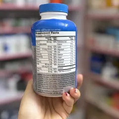 Vitamin tổng hợp One A Day Men's 50+ Multi - Hỗ trợ sức khỏe tim mạch, miễn dịch, năng lượng cho nam trên 50 tuổi - 200 viên