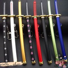 Móc Khóa Katana Zoro Law One Piece 16cm Bằng Kim Loại Không Gỉ - Quà Tặng Anime Độc Đáo Cho Fan Hâm Mộ Văn Hóa Nhật Bản