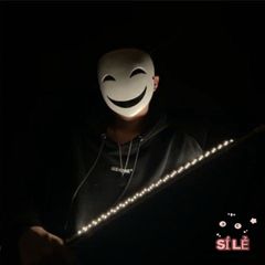 Mặt Nạ Cosplay Đạn Đen - Phong Cách Trắng Đen Độc Đáo Cho Hóa Trang Anime - Công Cụ Thiết Yếu Cho Fan Hâm Mộ