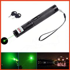 Đèn Laser Đa Năng 303 - Đèn Chớp Xanh Lá Kèm Pin Sạc, Chiếu Sáng Mạnh Mẽ cho Giảng Dạy và Du Lịch, Chống Nước và Va Đập