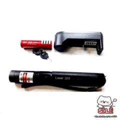 Đèn Pin Sạc Laser 303 Đỏ - Thiết Bị Chiếu Sáng Đa Năng, Chống Nước, Phù Hợp Cho Du Lịch và Thuyết Trình