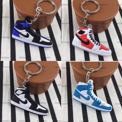 Móc Khoá Giày Thể Thao Jordan 1 - Phụ Kiện Thời Trang Chất Lượng Cao, Mẫu Mã Đa Dạng, Gói Cẩn Thận