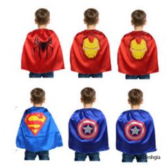 Áo choàng siêu anh hùng satin cao cấp - Phụ kiện thời trang nữ sang trọng, thiết kế độc đáo cho dịp Halloween và mùa hè nóng bức.