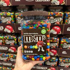Hũ Socola M&Ms Mỹ Khổng Lồ 1.75kg - Kẹo Đậu Phộng và Socola Béo Ngậy - Món Ngọt Yêu Thích Toàn Cầu