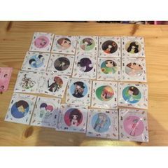 Gương Mini Đáng Yêu Nhập Khẩu - Kích Thước 6,5cm-7cm, Nhiều Hình Kute Mix Ngẫu Nhiên - Quà Tặng Xinh Xắn cho Fan Thời Trang