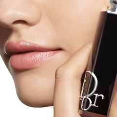 Son Dưỡng Dior Addict 100 Hồng Nude Look Chính Hãng - Dưỡng ẩm Môi Tự Nhiên, Sang Trọng, Thoải Mái, Phong Cách Thời Trang