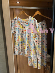 Đồ Bộ Mặc Nhà An Y Vải Tole Ngắn Tay Họa Tiết Cậu Bé Bút Chì, Quần Dài Có Túi Thời Trang Tết 2026, Thoải Mái, Dễ Chịu